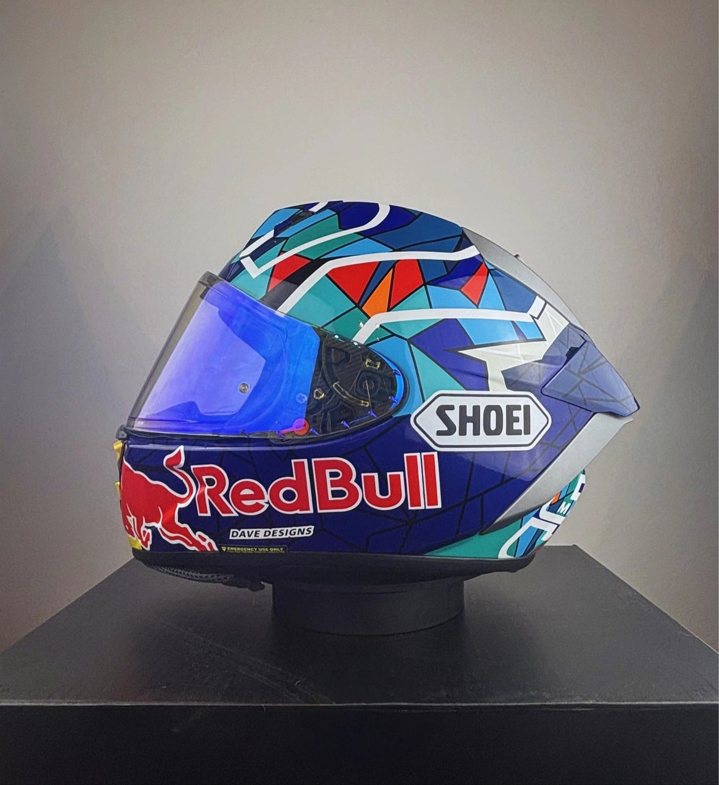 Casco Marc Márquez RedBull 2024 - GAUDI Edition (MM93)