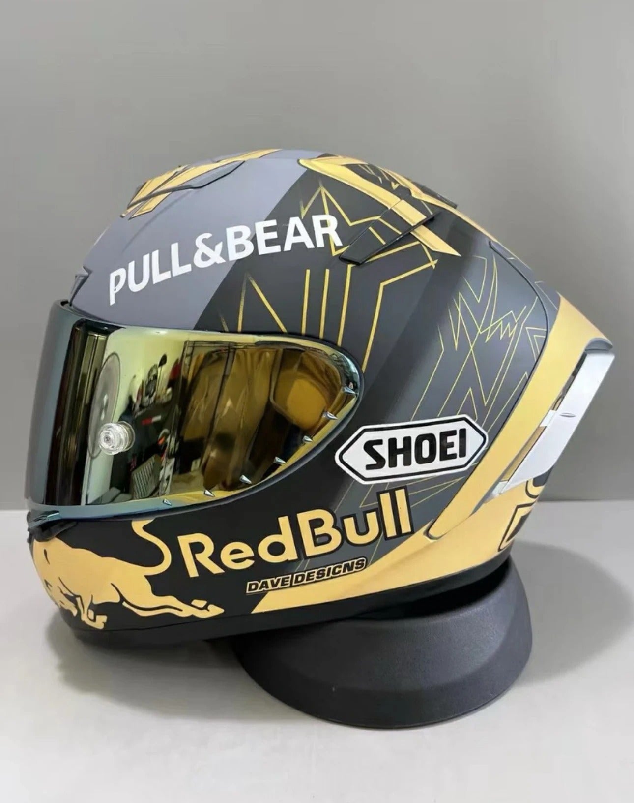 RedBull Marc Márquez Helmet Gold Edition