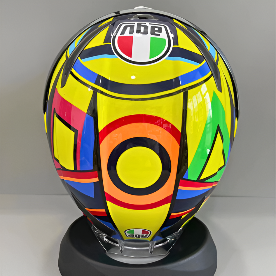 agv pista 2016 Helmet Style AGV Pista GP R Valentino Rossi (VR46) Soleluna 2016 – HM Helmets