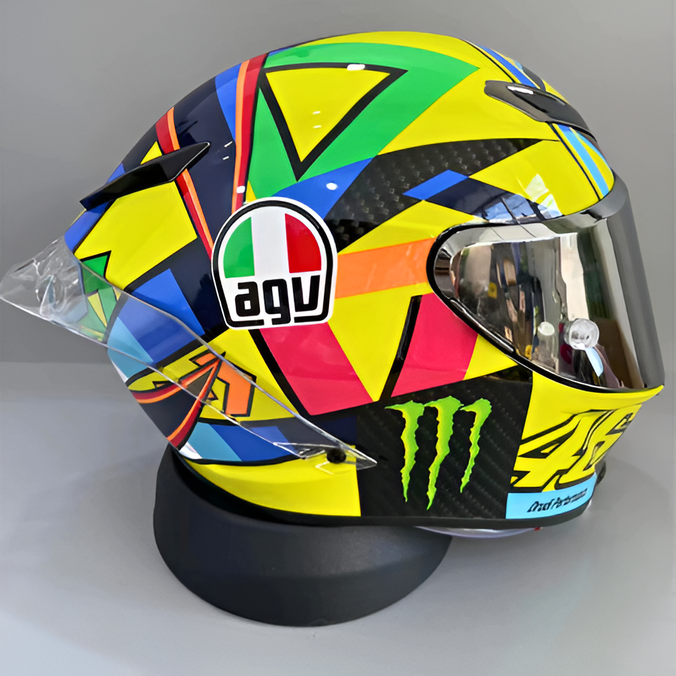 agv pista gp rossi 2016 Helmet Style AGV Pista GP R Valentino Rossi (VR46) Soleluna 2016